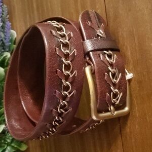 Royal Rose leather and chain belt